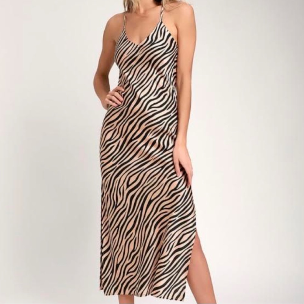 Lulu’s Zebra Print Midi Dress